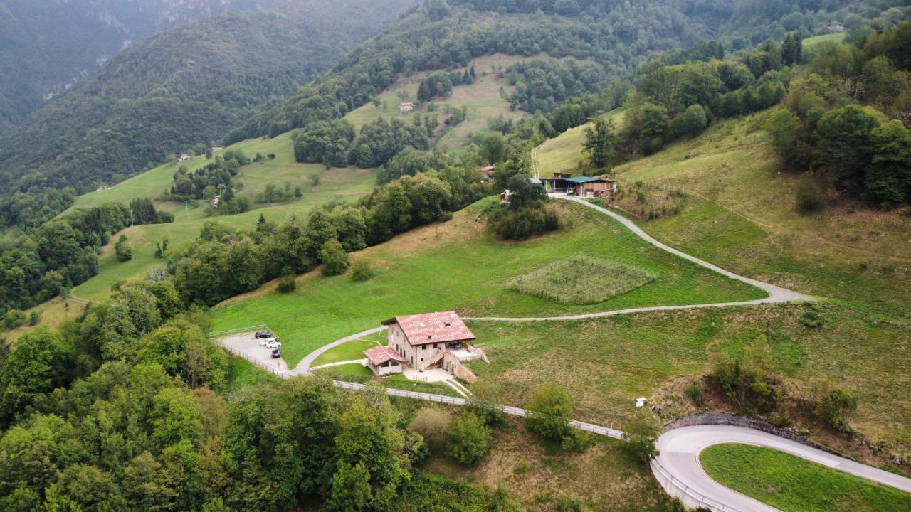 Agriturismo Piane Ono Degno 外观 照片